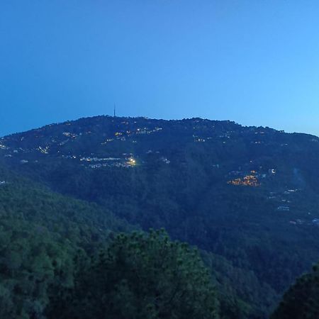 The Summer House Kasauli I Party & Music I Sky Bonfire I Managed By Exotic Stays Zewnętrze zdjęcie