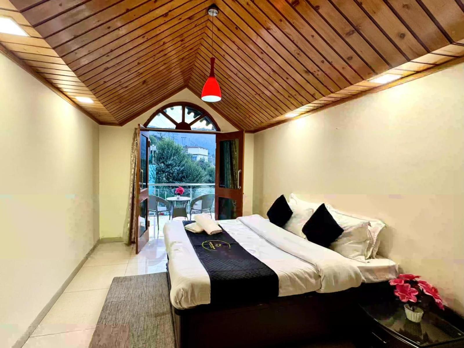 The Summer House Kasauli I Party & Music I Sky Bonfire I Managed By Exotic Stays Zewnętrze zdjęcie